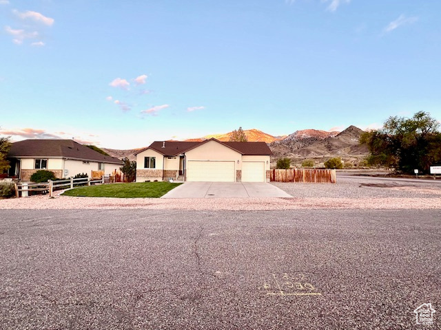 306 N 430 E, Monroe, Utah 84754, 6 Bedrooms Bedrooms, ,3 BathroomsBathrooms,Residential,Single Family Residence,306 N 430 E,2033054