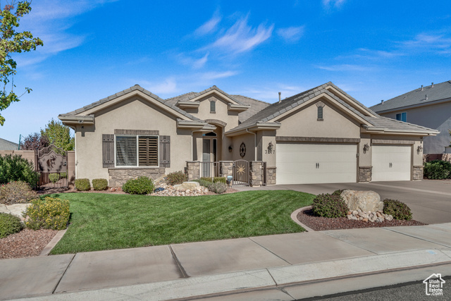 3277 E 3180 S, St. George, Utah 84790, 4 Bedrooms Bedrooms, ,3 BathroomsBathrooms,Residential,Single Family Residence,3277 E 3180 S,2033097