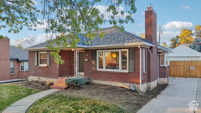 1725 E DOWNINGTON AVE, Salt Lake City, Utah 84108, 3 Bedrooms Bedrooms, ,2 BathroomsBathrooms,Residential,Single Family Residence,1725 E DOWNINGTON AVE,2033312