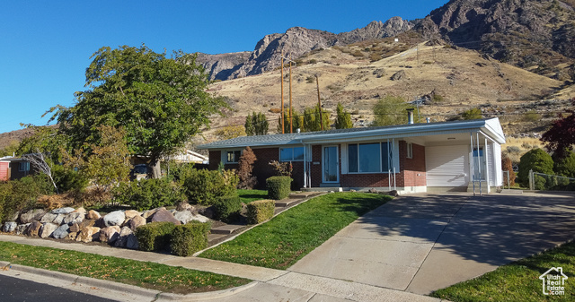 1026  MAXFIELD DR, Ogden UT 84404