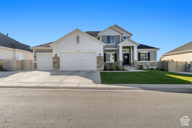 417 W MEADOW DR, Kaysville, Utah 84037, 4 Bedrooms Bedrooms, ,3 BathroomsBathrooms,Residential,Single Family Residence,417 W MEADOW DR,2033626