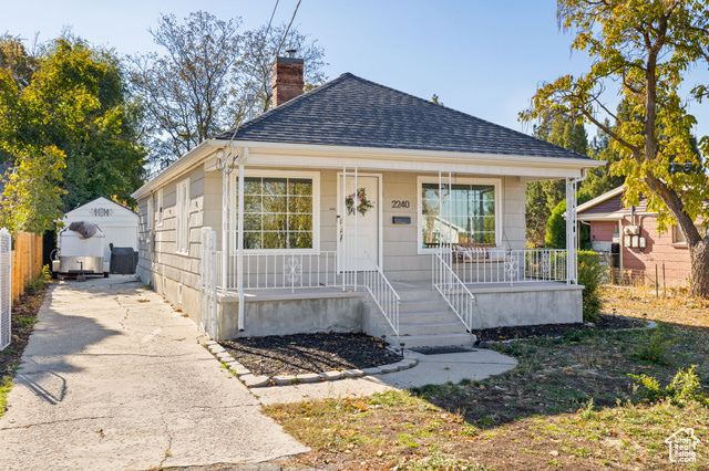 2240 E LAMBOURNE AVE, Millcreek, Utah 84109, 4 Bedrooms Bedrooms, ,4 BathroomsBathrooms,Residential,Single Family Residence,2240 E LAMBOURNE AVE,2033709