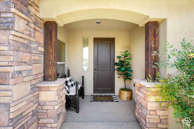 Photo 5 for MLS #2033742 at 3641 S 2640 East