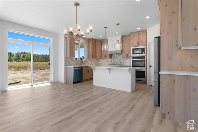 Photo 3 for MLS #2033979 at 440 E Sabra Way #108