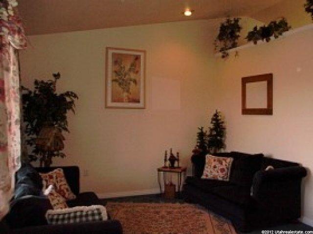 658 E 440 S, Hyrum, UT 84319 — photo 2