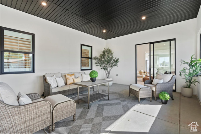 Photo 17 for MLS #2044551 at 6081 W Parkway Ave #STAND