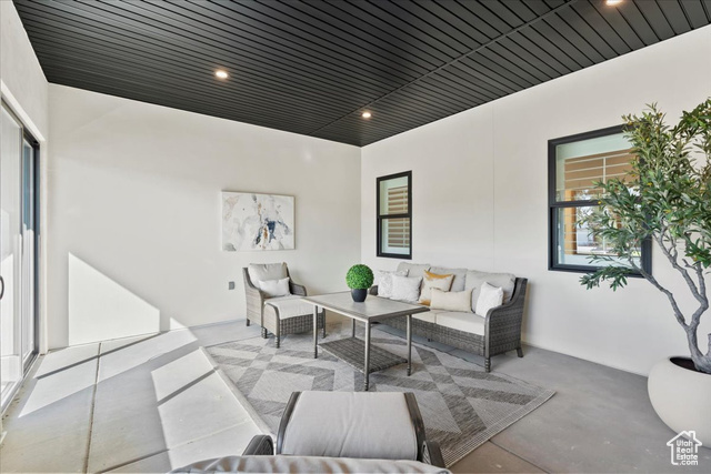 Photo 16 for MLS #2044551 at 6081 W Parkway Ave #STAND