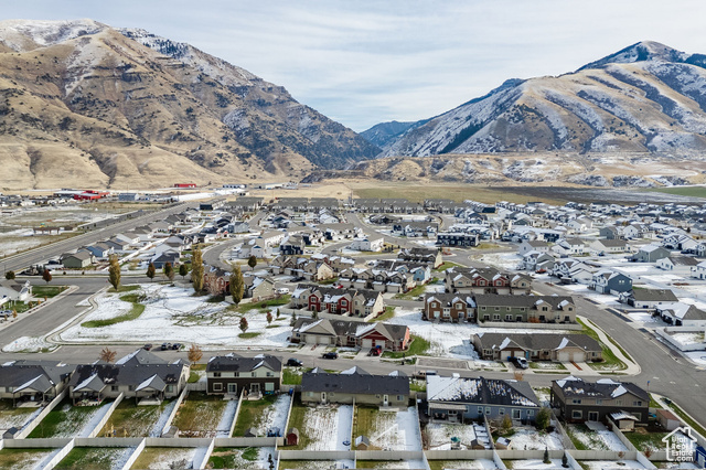 ELK MOUNTAIN - Residential