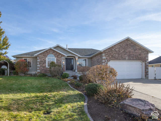 4483 W CARRIAGE LN, Cedar Hills UT 84062