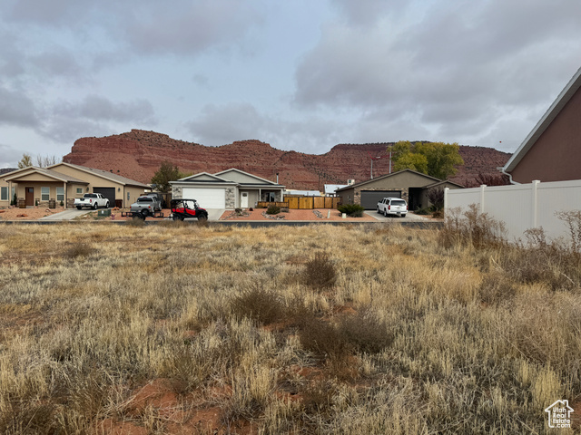 View of yard featuring a mountain view