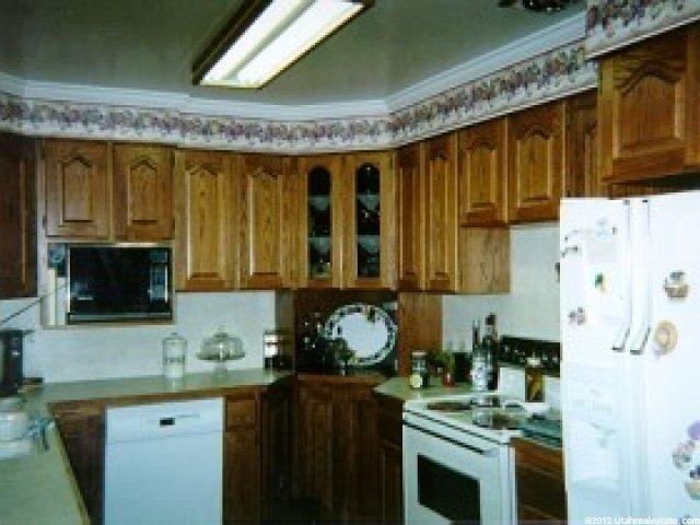 218 E 6715 S, Midvale, UT 84047 — photo 3