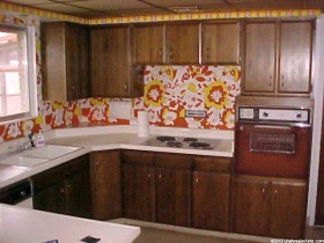 1025 S 1075 E, Clearfield, UT 84015 — photo 2