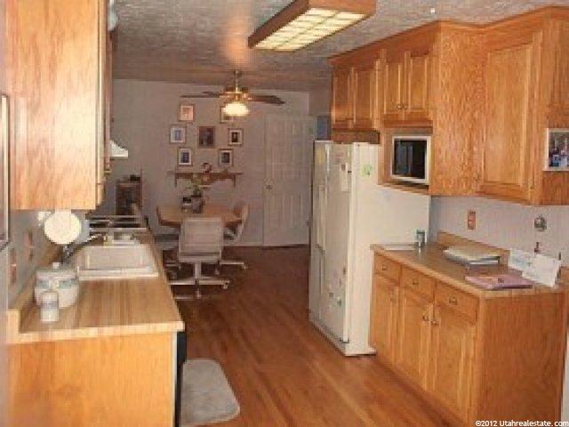 8067 S 1715 E, Sandy, UT 84093 — photo 2