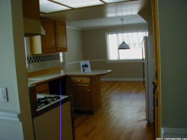 8916 Cobblecrest Ln, Sandy, UT 84093 — photo 4