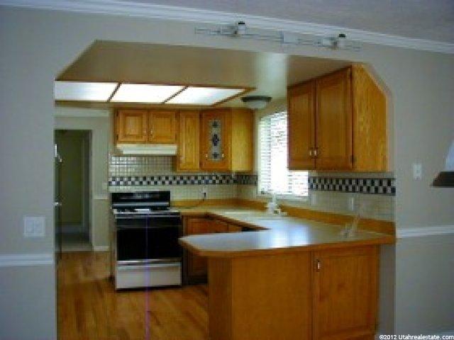 8916 Cobblecrest Ln, Sandy, UT 84093 — photo 5