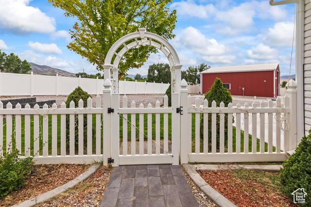 Photo 101 for MLS #2050542 at 528 E 700 South #4