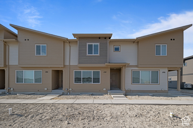 2083 E SAND HOLLOW DR #3209, Eagle Mountain UT 84005