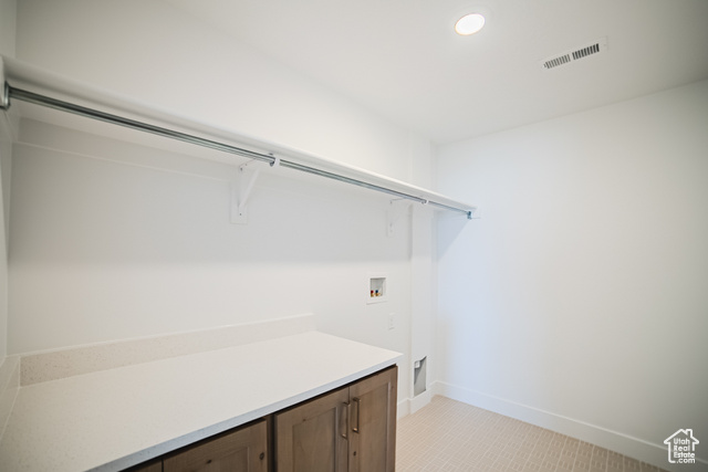 Photo 13 for MLS #2051173 at 3338 S Heathercrest Dr #11245