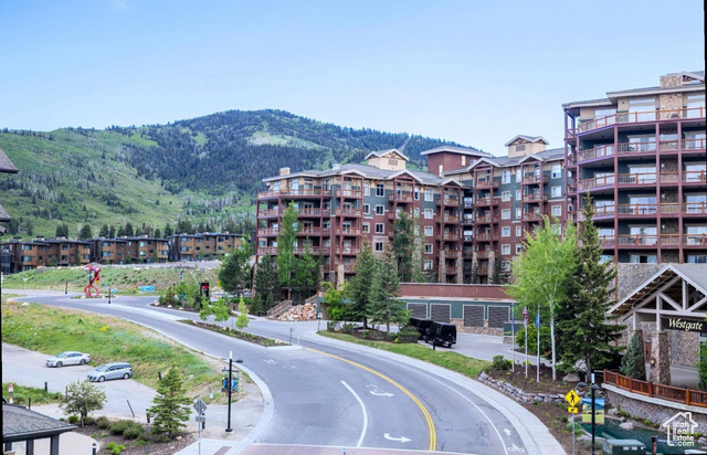 2670 W CANYONS RESORT DR #205, Park City UT 84098