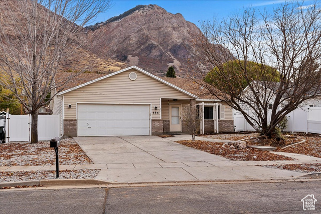 886 N 975 E, Ogden UT 84404