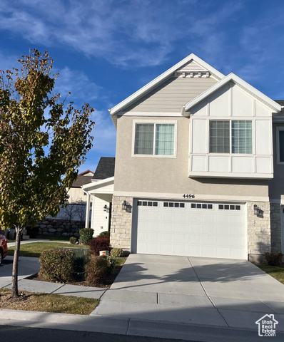 View of front of house featuring a garage