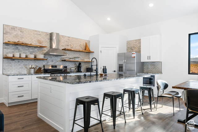 Photo 32 for MLS #2052372 at 1547 S Regent Rd