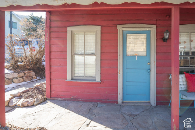 Photo 7 for MLS #2052783 at 1301 Park Ave