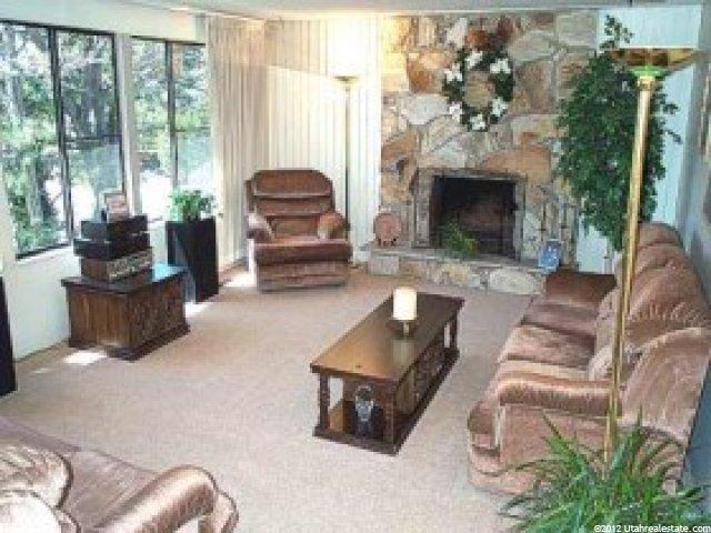 9685 Sitzmark Dr, Sandy, UT 84092 — photo 2