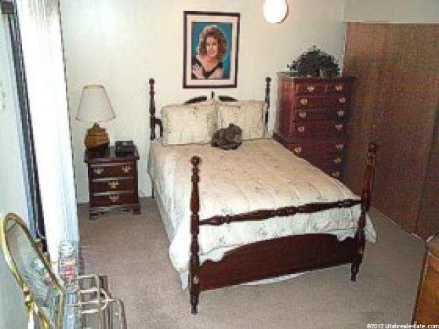 9685 Sitzmark Dr, Sandy, UT 84092 — photo 7