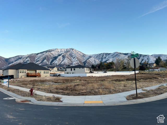 832 N AMY WAY, Elk Ridge UT 84651