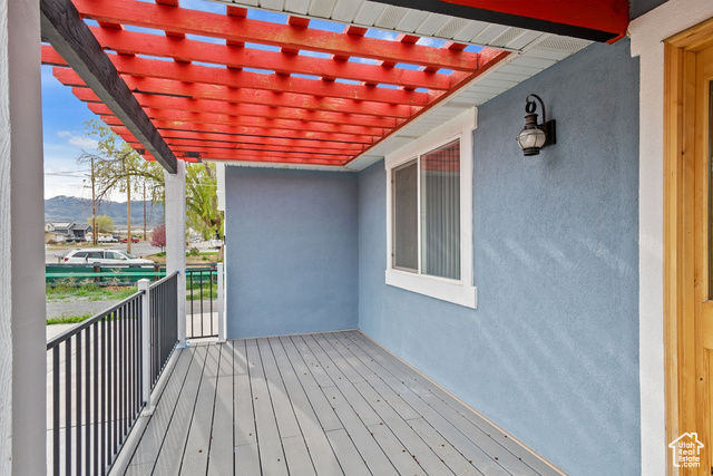 Photo 3 for MLS #2053134 at 346 W Durfee St