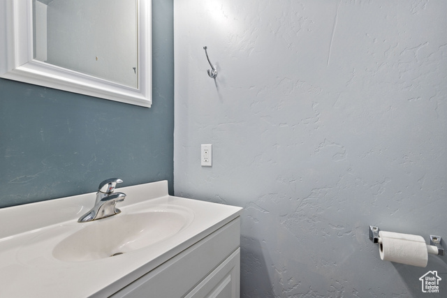 Photo 17 for MLS #2053134 at 346 W Durfee St