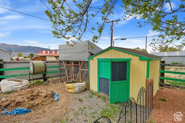 Photo 39 for MLS #2053134 at 346 W Durfee St