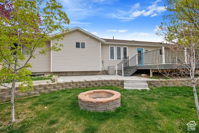 Photo 38 for MLS #2053134 at 346 W Durfee St