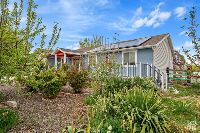 Photo 7 for MLS #2053134 at 346 W Durfee St