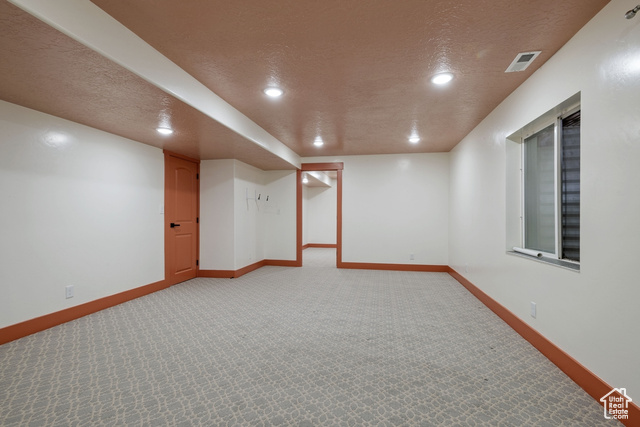 Photo 32 for MLS #2053134 at 346 W Durfee St