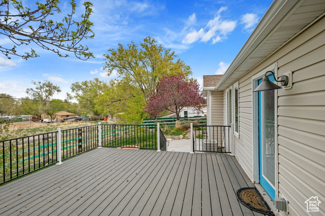 Photo 36 for MLS #2053134 at 346 W Durfee St