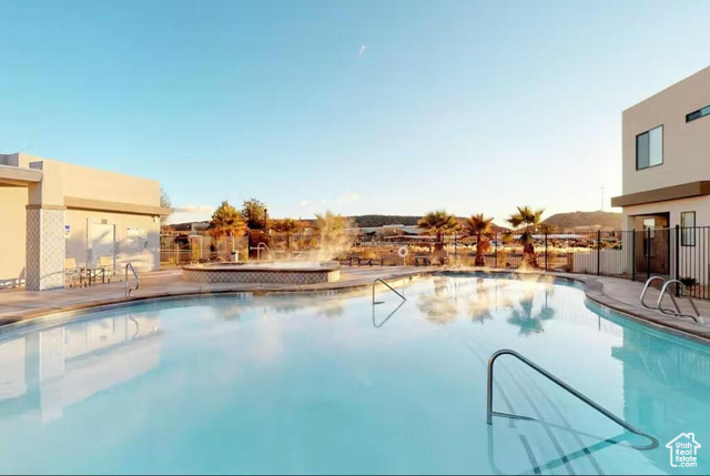 View photos for 2306 N Park Dr #43 MLS #2053447 - 2306 N Park Dr #43