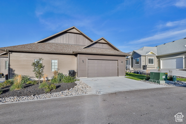 5816 N GLENPOINT DR, Stansbury Park UT 84074