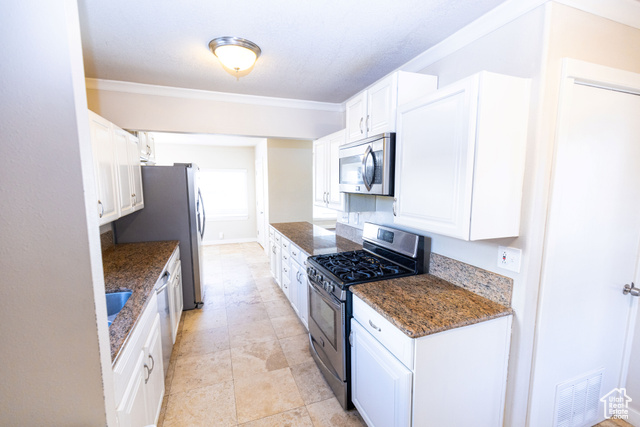 Photo 13 for MLS #2054085 at 428 S 300 East
