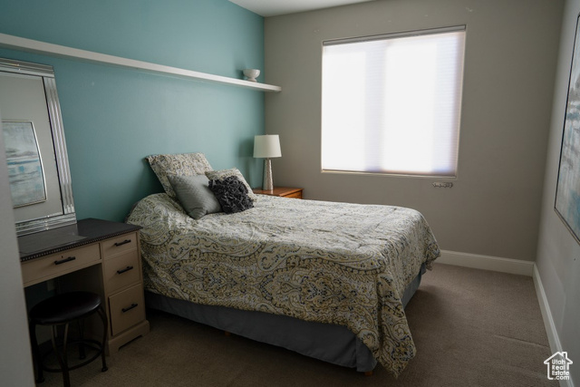 Photo 2 for MLS #2054201 at 1226 N Overland Cir