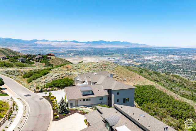 Photo 140 for MLS #2054322 at 1515 E Bluff Point Dr