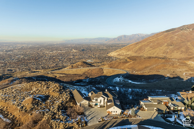 Photo 104 for MLS #2054322 at 1515 E Bluff Point Dr