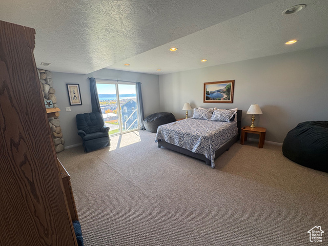Photo 18 for MLS #2054488 at 890 N Newberg Pl #3