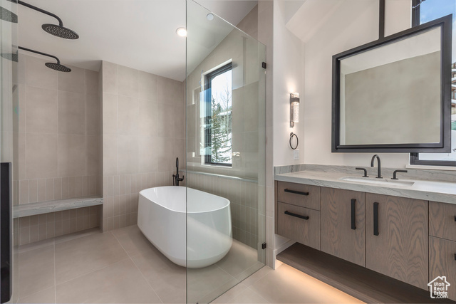 Photo 19 for MLS #2054524 at 741 Rossie Hill Dr