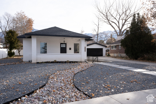 3021 S 2300 E, Salt Lake City UT 84109