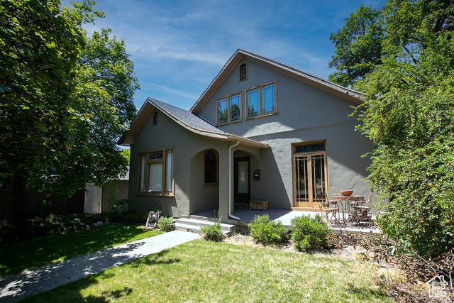 121 T ST, Salt Lake City UT 84103