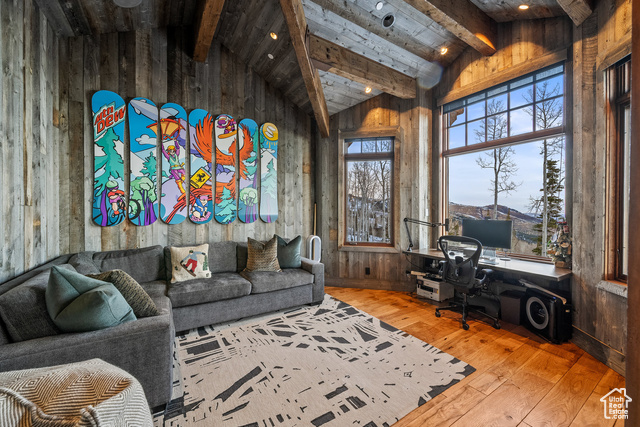 Photo 14 for MLS #2054909 at 110 White Pine Canyon Rd