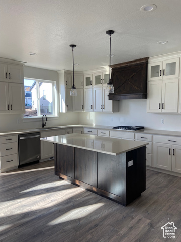 Photo 2 for MLS #2055062 at 1226 N 290 East #69