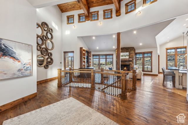 Photo 5 for MLS #2055691 at 3058 E Wapiti Rd